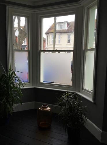frosted-window-film-installation-Dartford